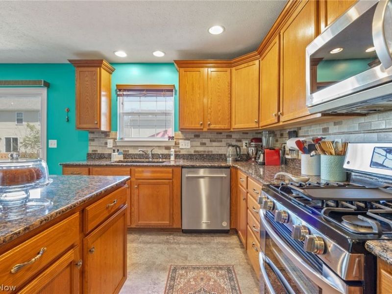 9961 Colmanara Drive, Aurora, OH 44202 Photo 20