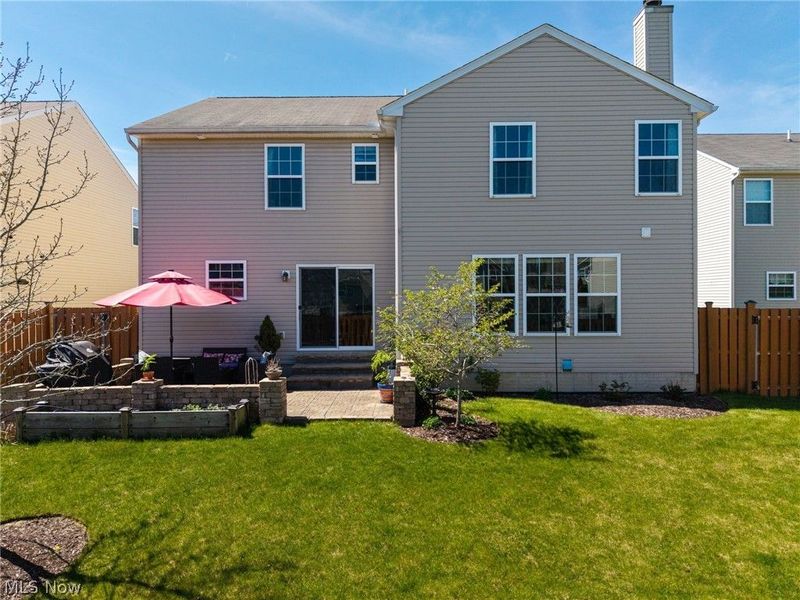 9961 Colmanara Drive, Aurora, OH 44202 Photo 4