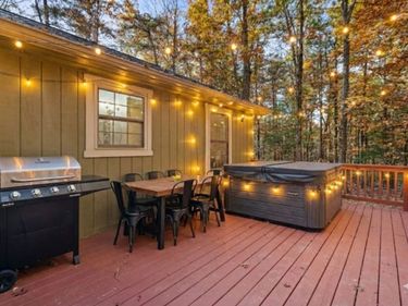 323 PALMER RD, BASYE, VA 22810