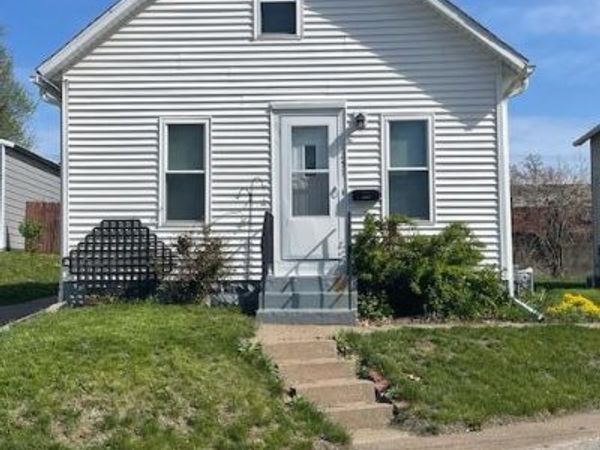 1251 HALSTEAD, Muscatine, IA 52761