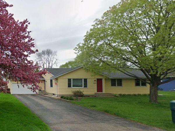 4605 Barbara Avenue, Inver Grove Heights, MN 55077