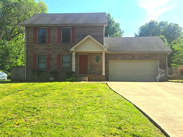 1706 Hazelwood Rd , Clarksville, TN 37042