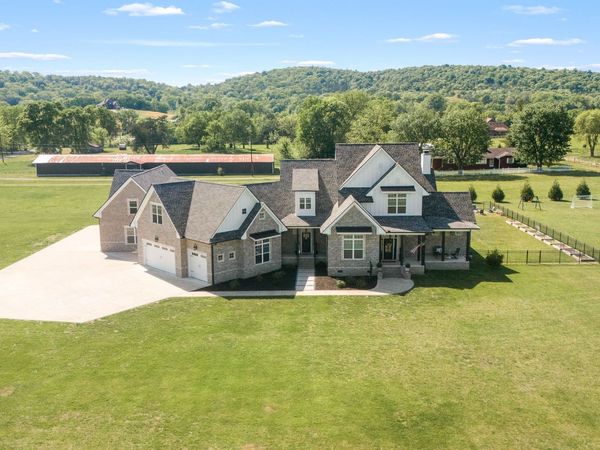 12365 Hogwood Rd, Milton, TN 37118