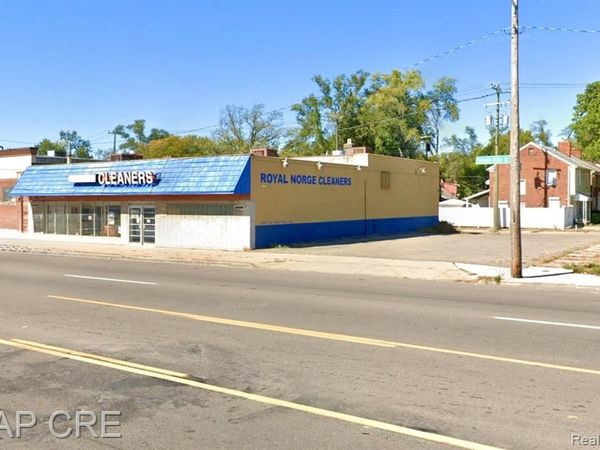 10810 W 7 Mile Road , Detroit, MI 48221