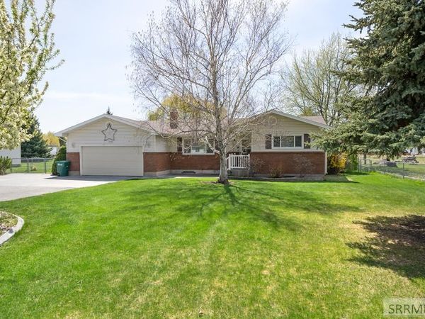 2580 E Everon Street, IDAHO FALLS, ID 83401