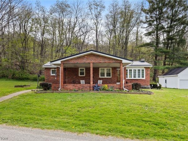 55291 Town Hill Road , Jacobsburg, OH 43933