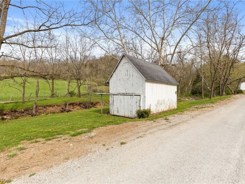 55291 Town Hill Road, Jacobsburg, OH 43933 Photo 32