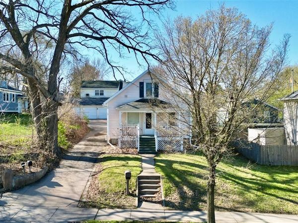 1211 Main Street, Eau Claire, WI 54701