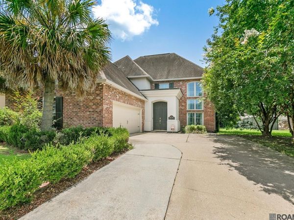 18249 Manchac Place Dr, Prairieville, LA 70769