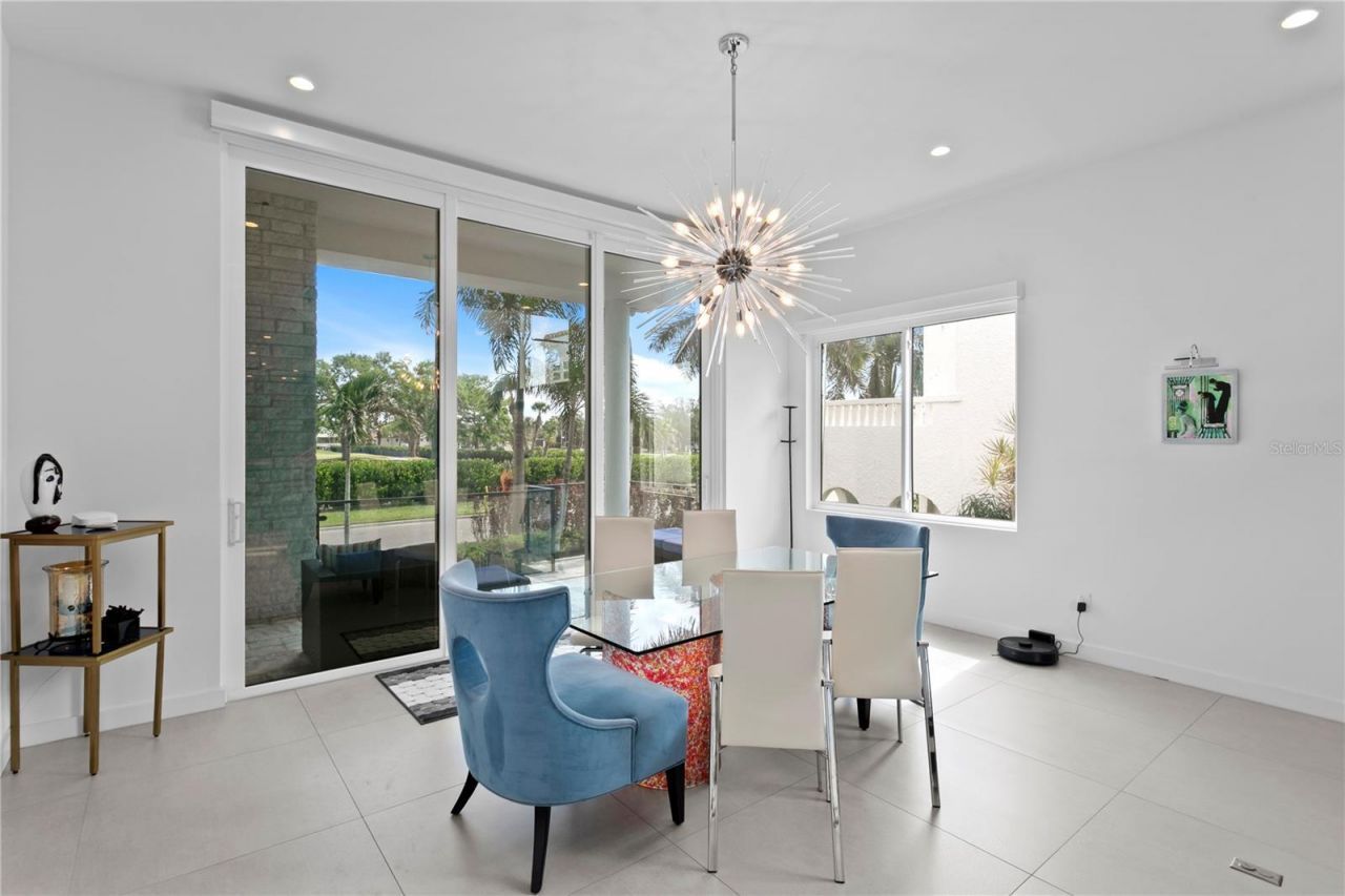 110 Palmera Boulevard Ne, Saint Petersburg, FL 33704 Photo