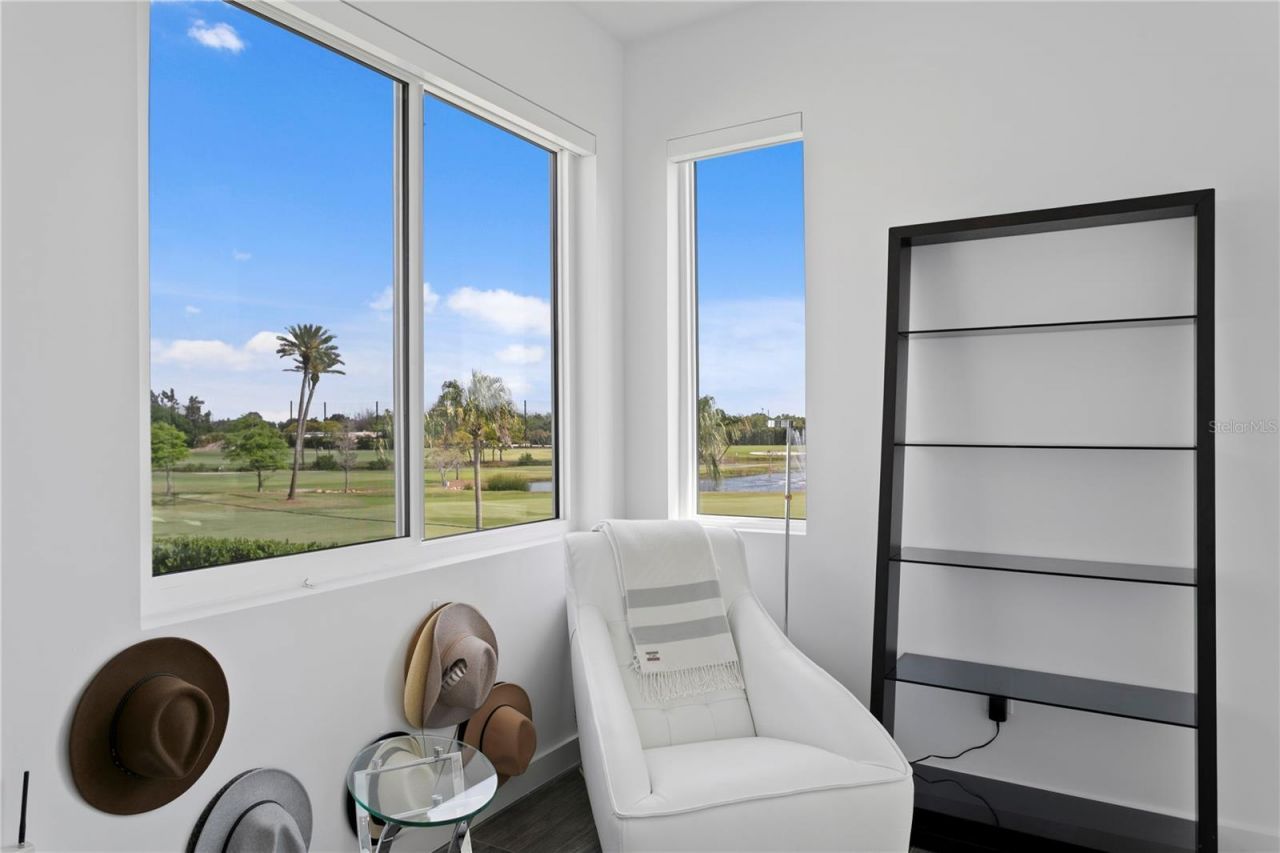 110 Palmera Boulevard Ne, Saint Petersburg, FL 33704 Photo