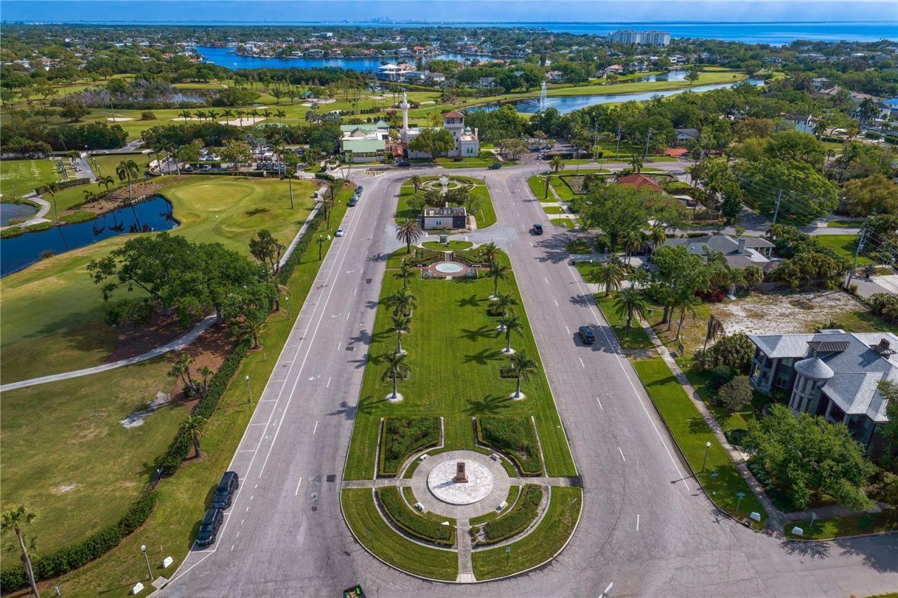 110 Palmera Boulevard Ne, Saint Petersburg, FL 33704 Photo