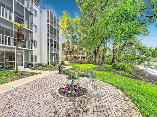 1100 DELANEY AVENUE , Unit F106, ORLANDO, FL 32806