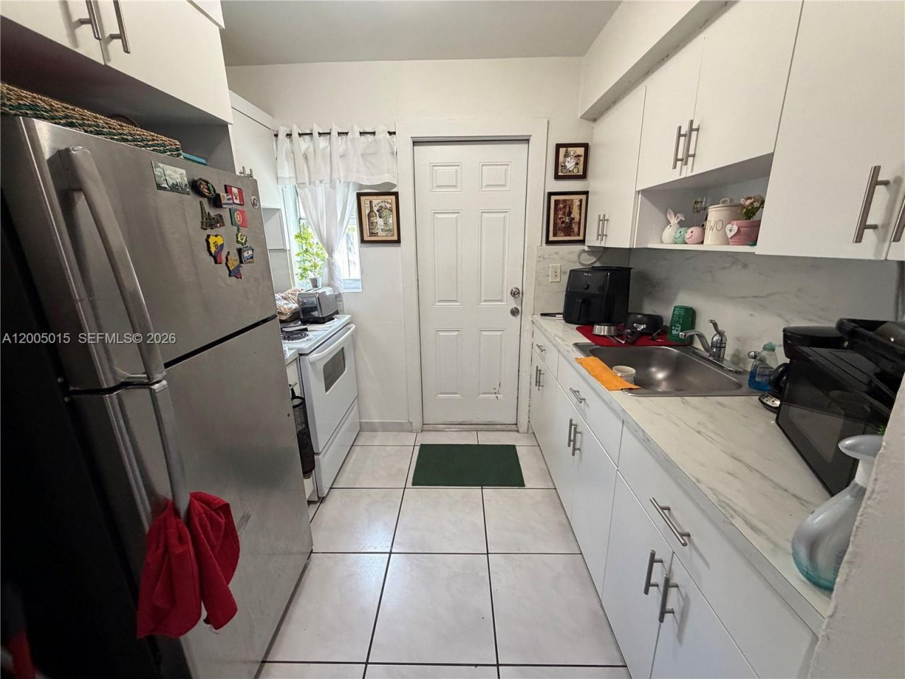 3361 SW 28th St , Miami, FL 33133 Photo