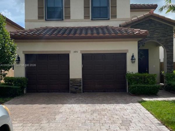 595 SE 33rd Ter , Homestead, FL 33033