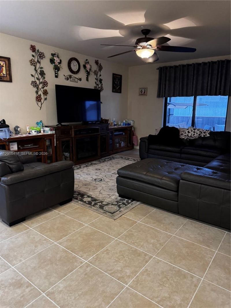 595 SE 33rd Ter , Homestead, FL 33033 Photo