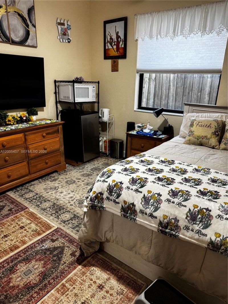 595 SE 33rd Ter , Homestead, FL 33033 Photo