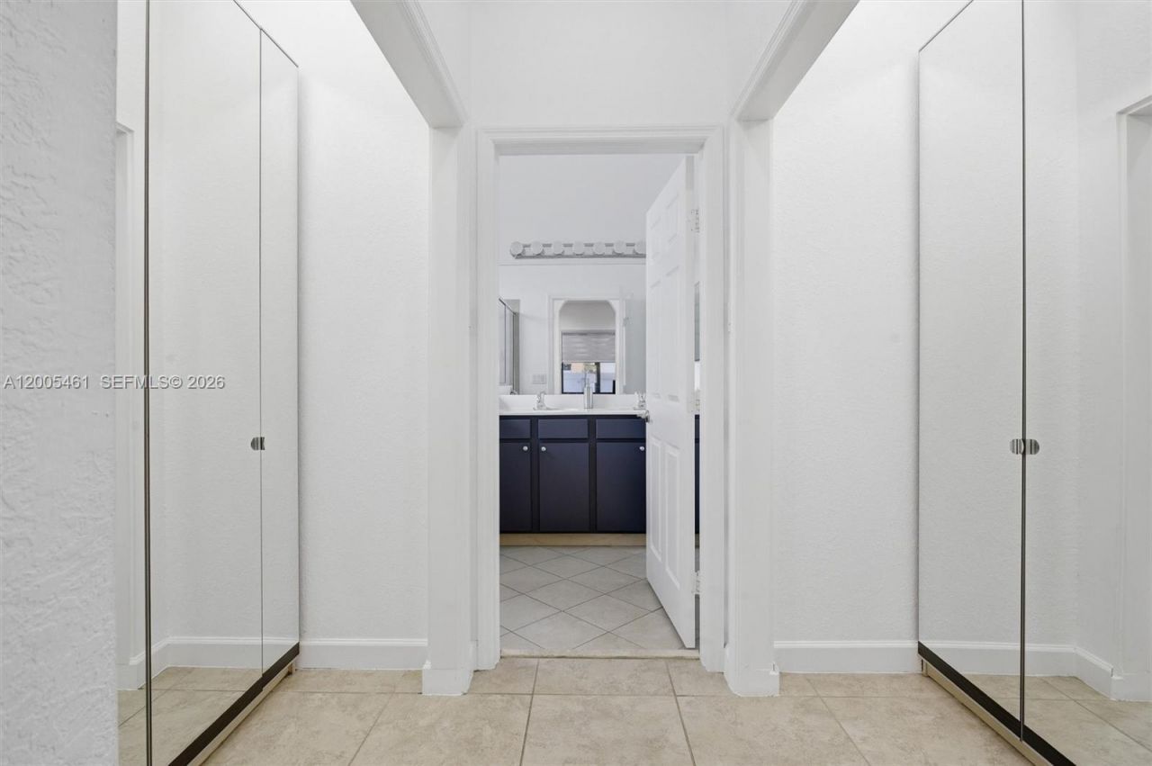 3518 W 86th Ter, Hialeah, FL 33018 Photo