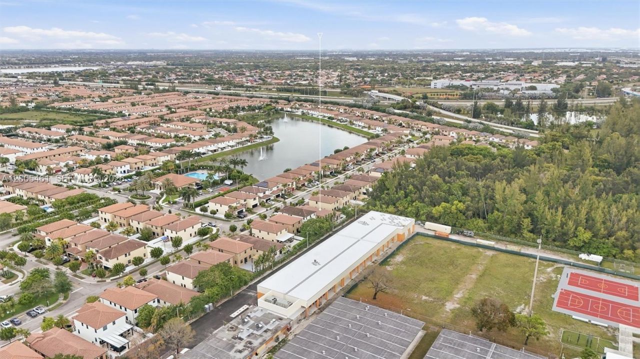 3518 W 86th Ter, Hialeah, FL 33018 Photo