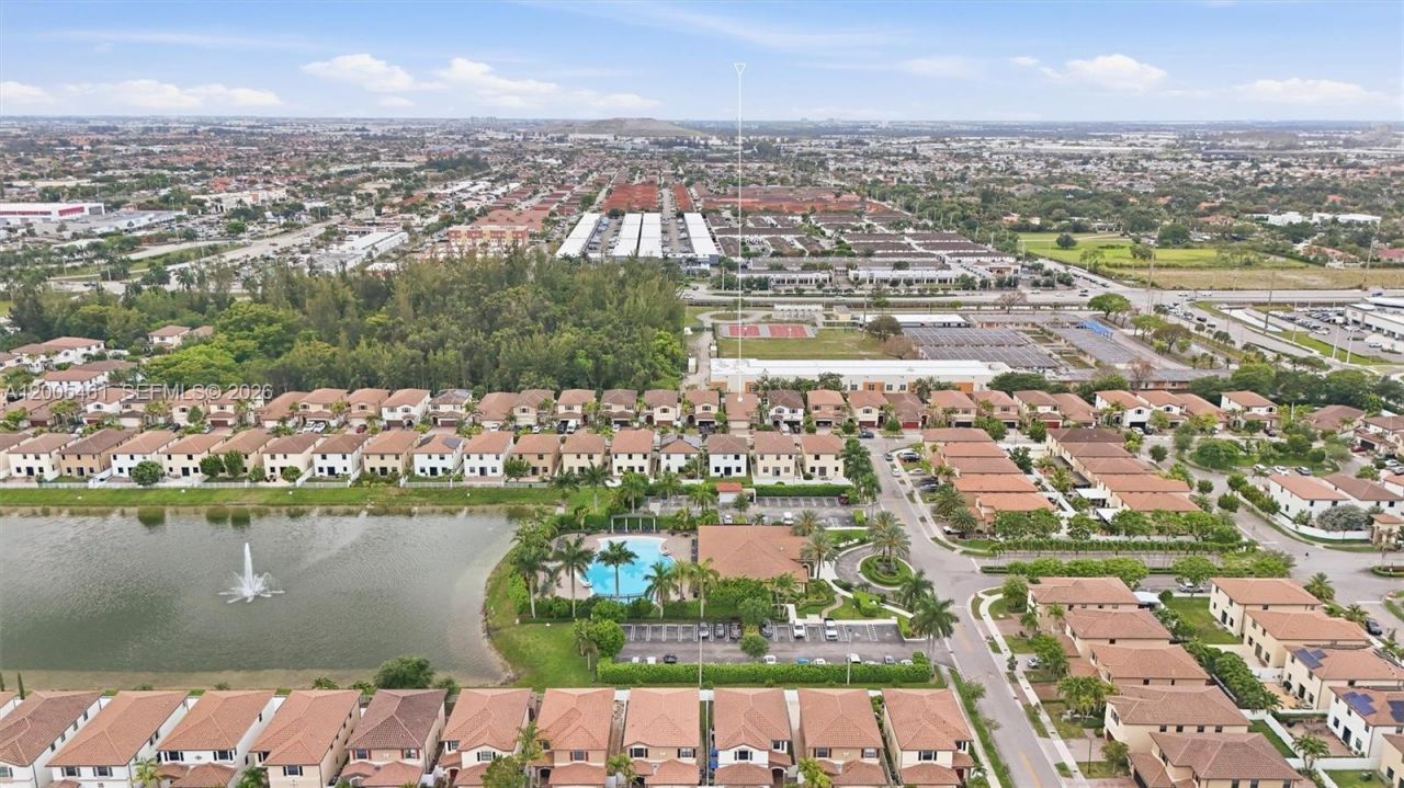 3518 W 86th Ter, Hialeah, FL 33018 Photo