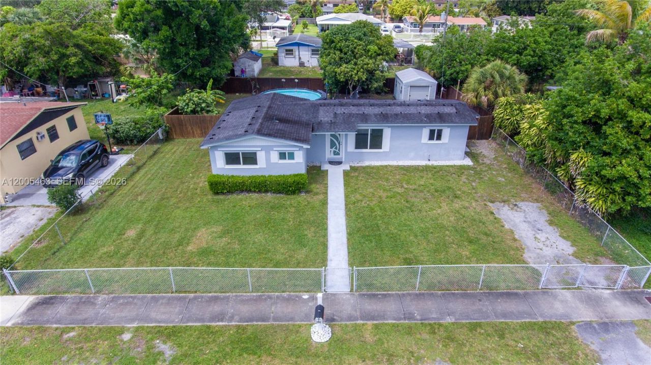 20440 NW 20th Ct, Miami Gardens, FL 33056 Photo