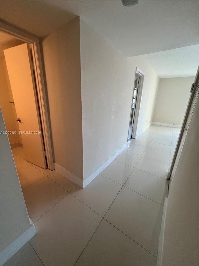 5731 NW 37th St , Unit 218, Virginia Gardens, FL 33166 Photo