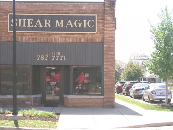 627 Main Street , Beech Grove, IN 46107