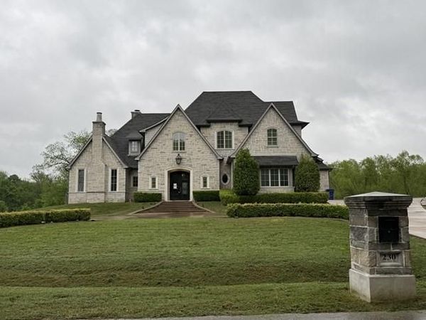 230 Oak Tree Drive , Waxahachie, TX 75165