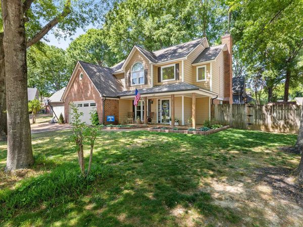 150 ELLAS POND CV, Collierville, TN 38017