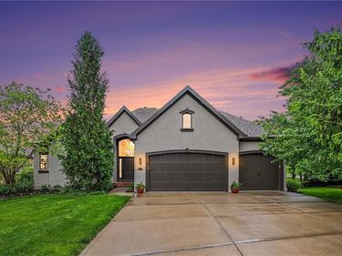 10515 N Michigan Avenue, Kansas City, MO 64155