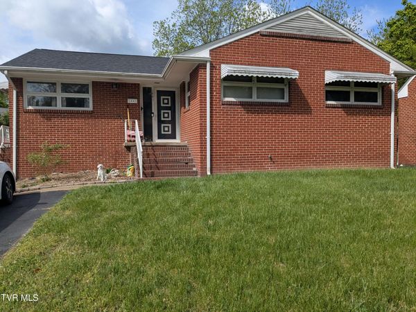 1441 Valley Street, Kingsport, TN 37660