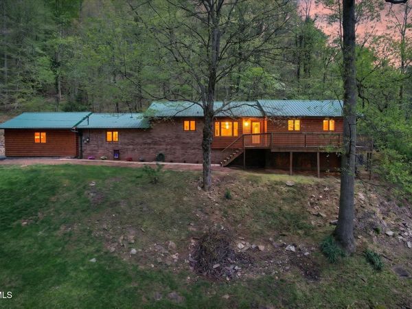 603 Blue Springs Road, Elizabethton, TN 37643