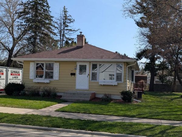 420 N Walnut Street, Janesville, WI 53548