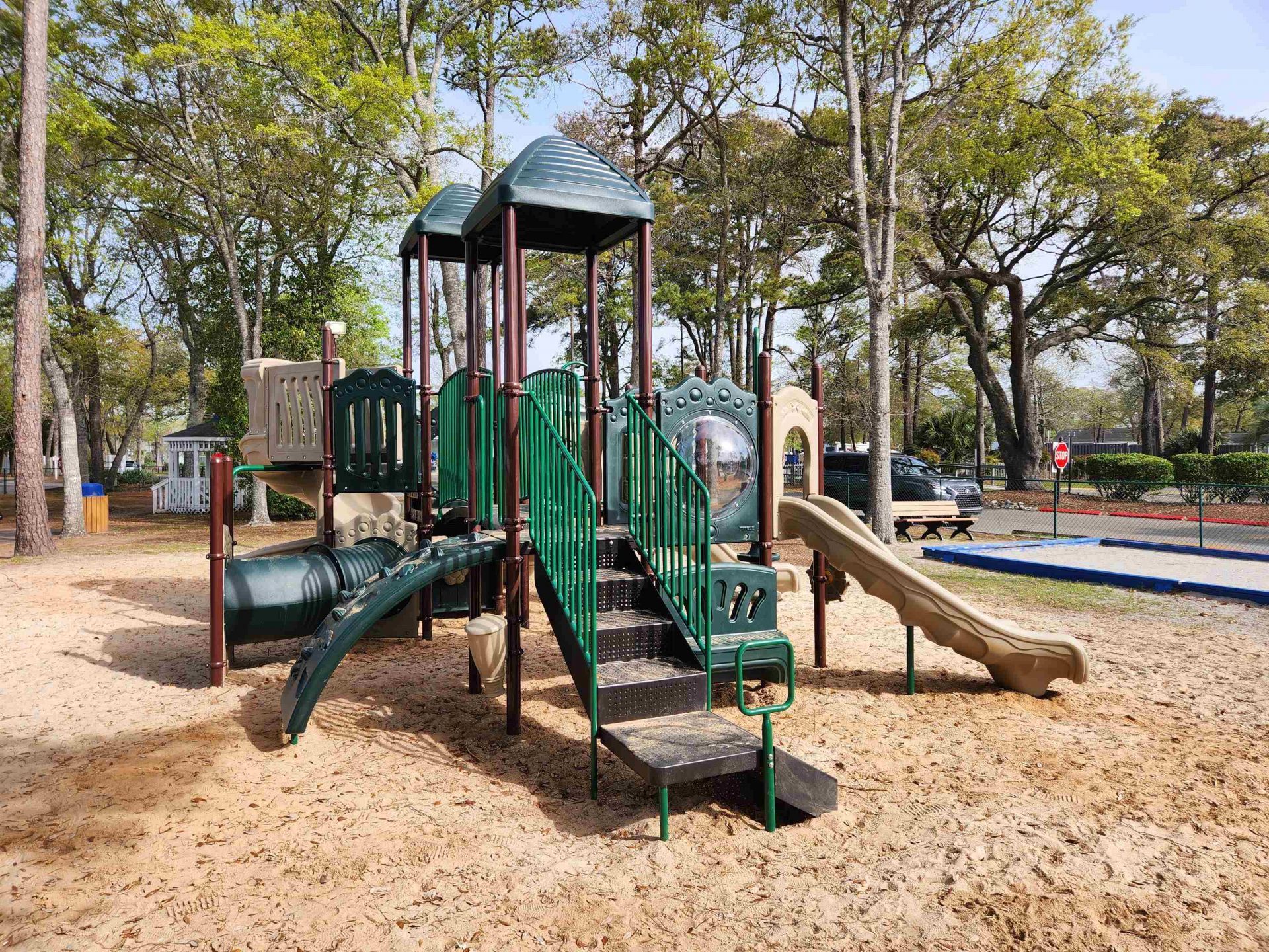 5905 S Kings Hwy.  Photo 29