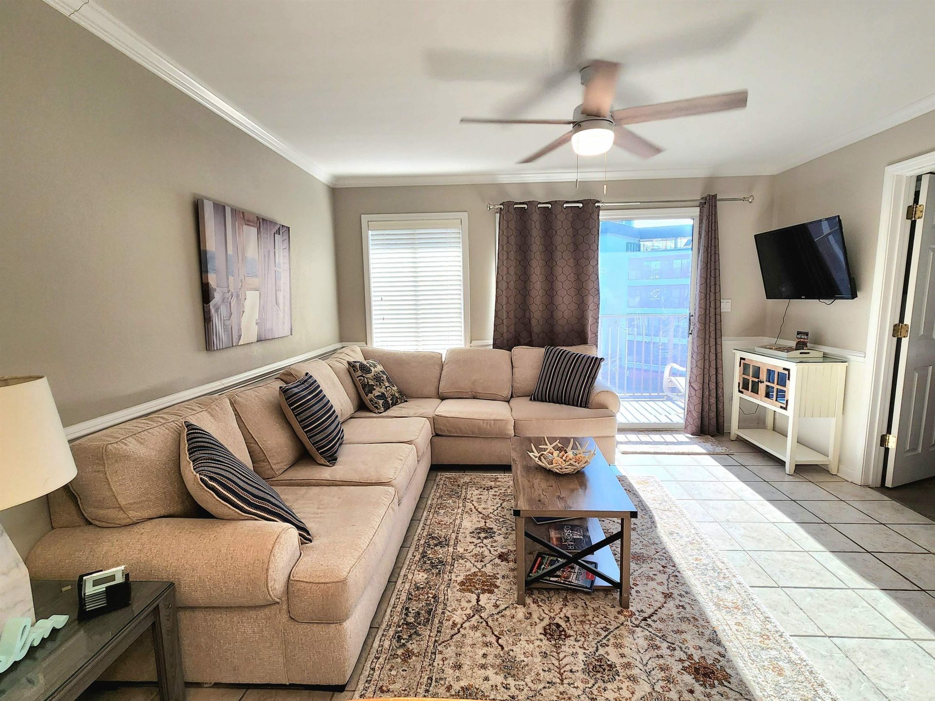 5905 S Kings Hwy.  Photo 6