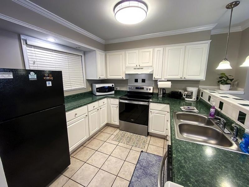 5905 S Kings Hwy.  Photo 8