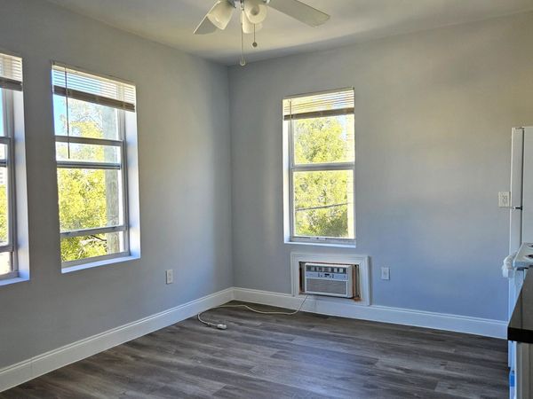 1142 SW 4th Street, Unit 15, Miami, FL 33130