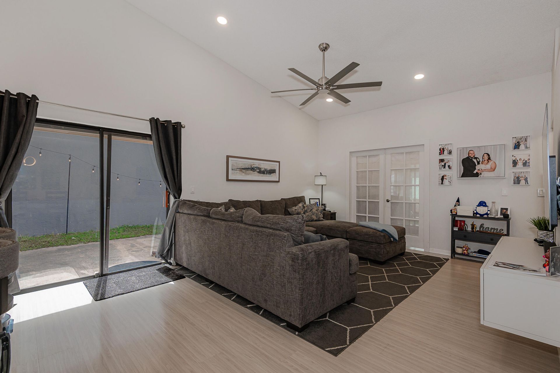 4 Verwood Way, Boynton Beach, FL 33426 Photo