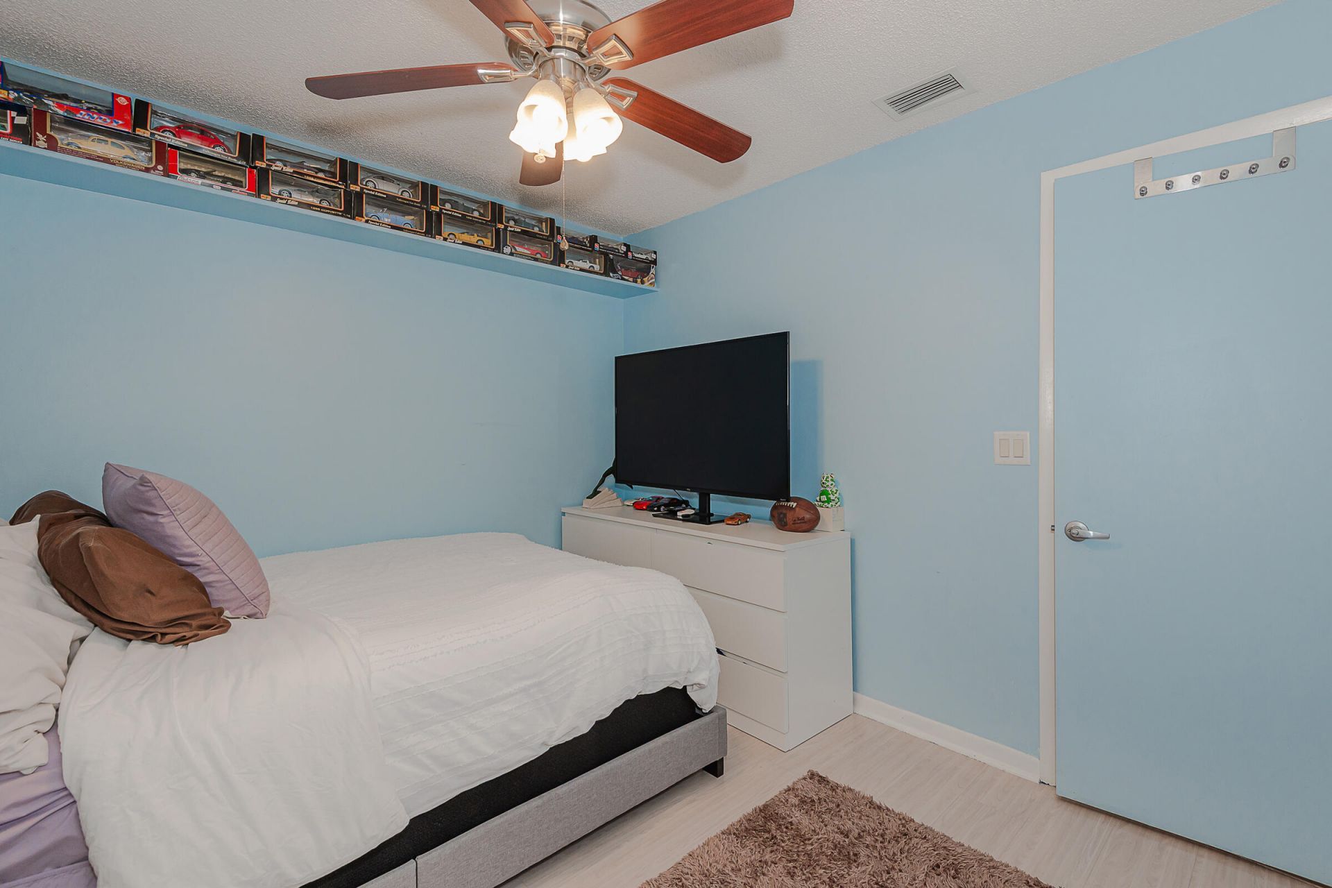 4 Verwood Way, Boynton Beach, FL 33426 Photo