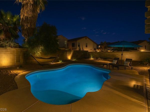 1918 Pintura Circle , North Las Vegas, NV 89031