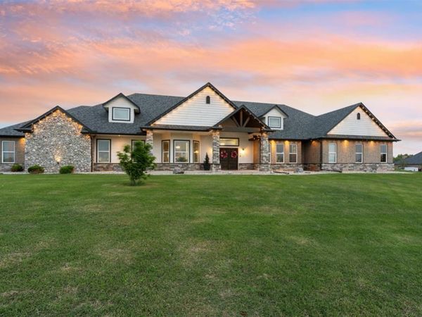 3716 Prairie Creek Drive, Tuttle, OK 73089
