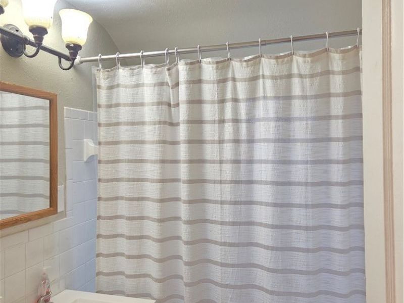 21711 S Lake Shore Boulevard, Euclid, OH 44123 Photo 12