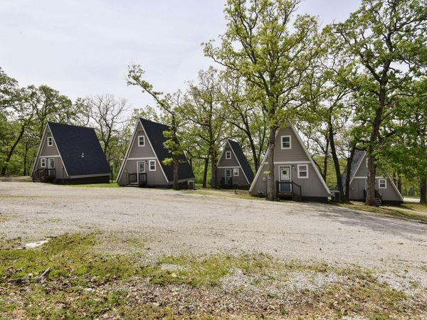 288 Black Oak Resort Lane , Lampe, MO 65681