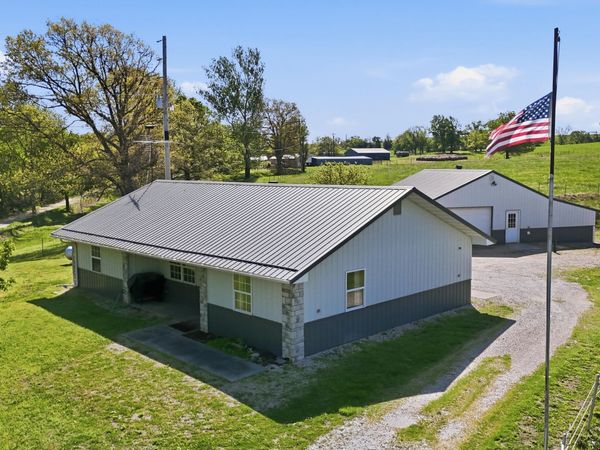 5619 Farm Road 2265 , Seligman, MO 65745