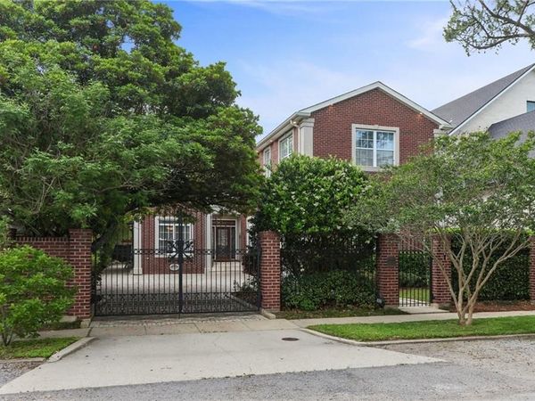 400 HAY Place, New Orleans, LA 70124