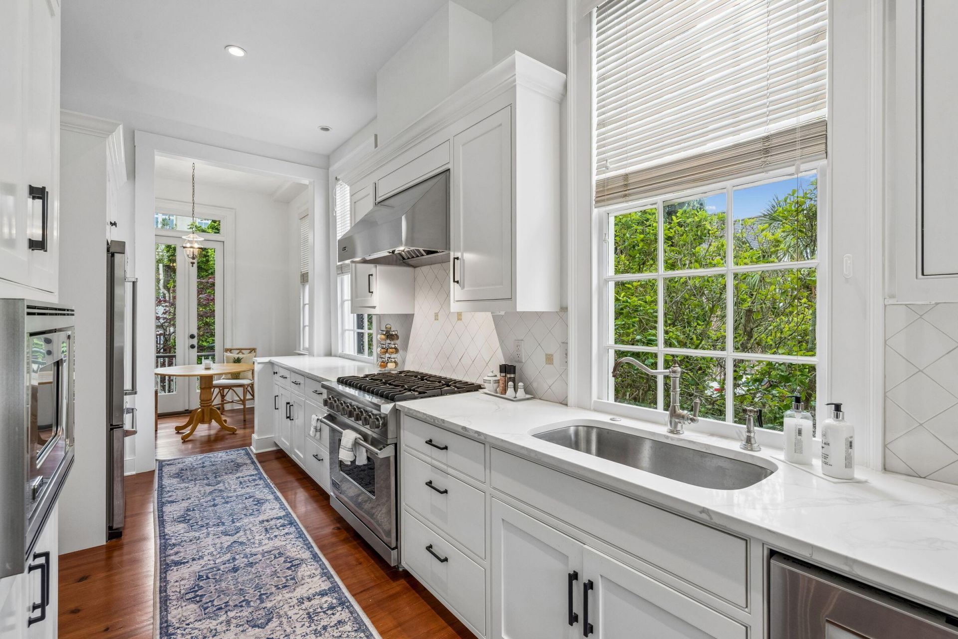 75 Tradd Street Photo 20