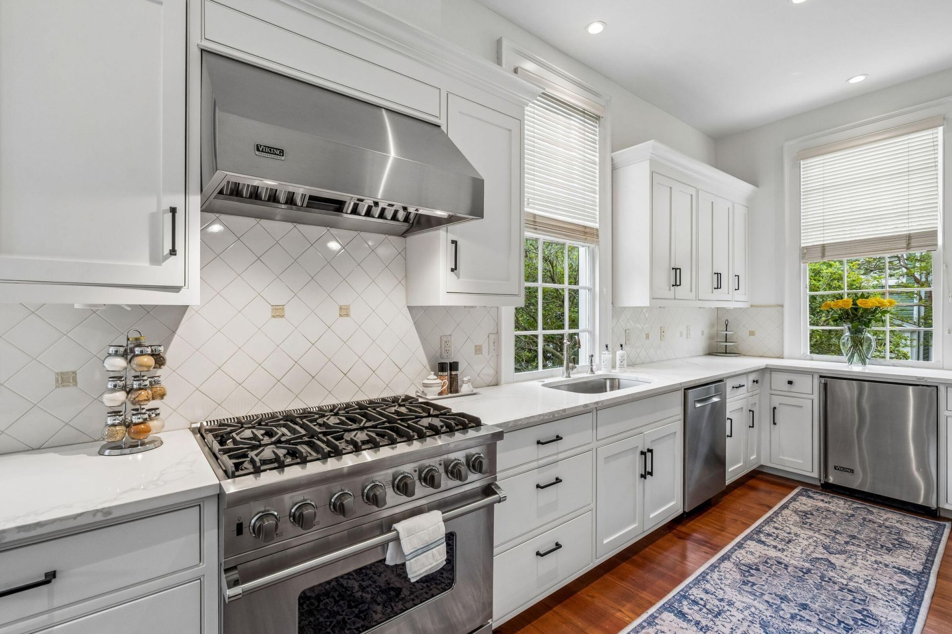 75 Tradd Street Photo 23