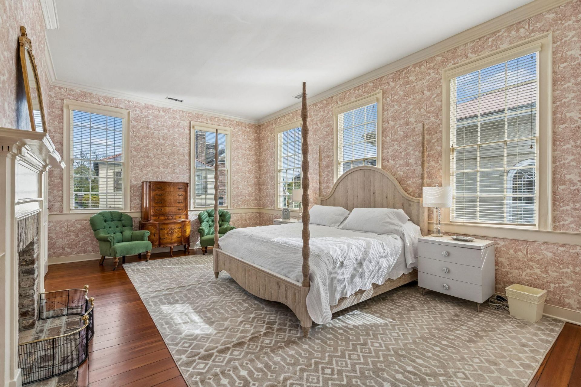 75 Tradd Street Photo 34