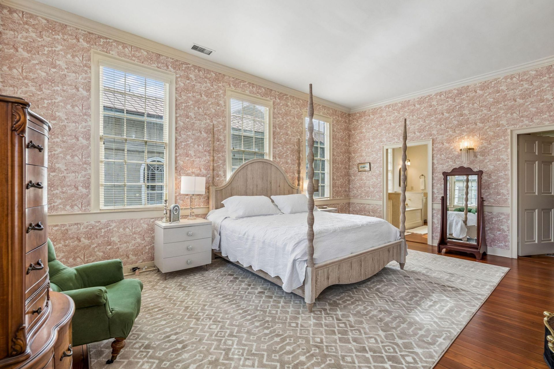 75 Tradd Street Photo 37