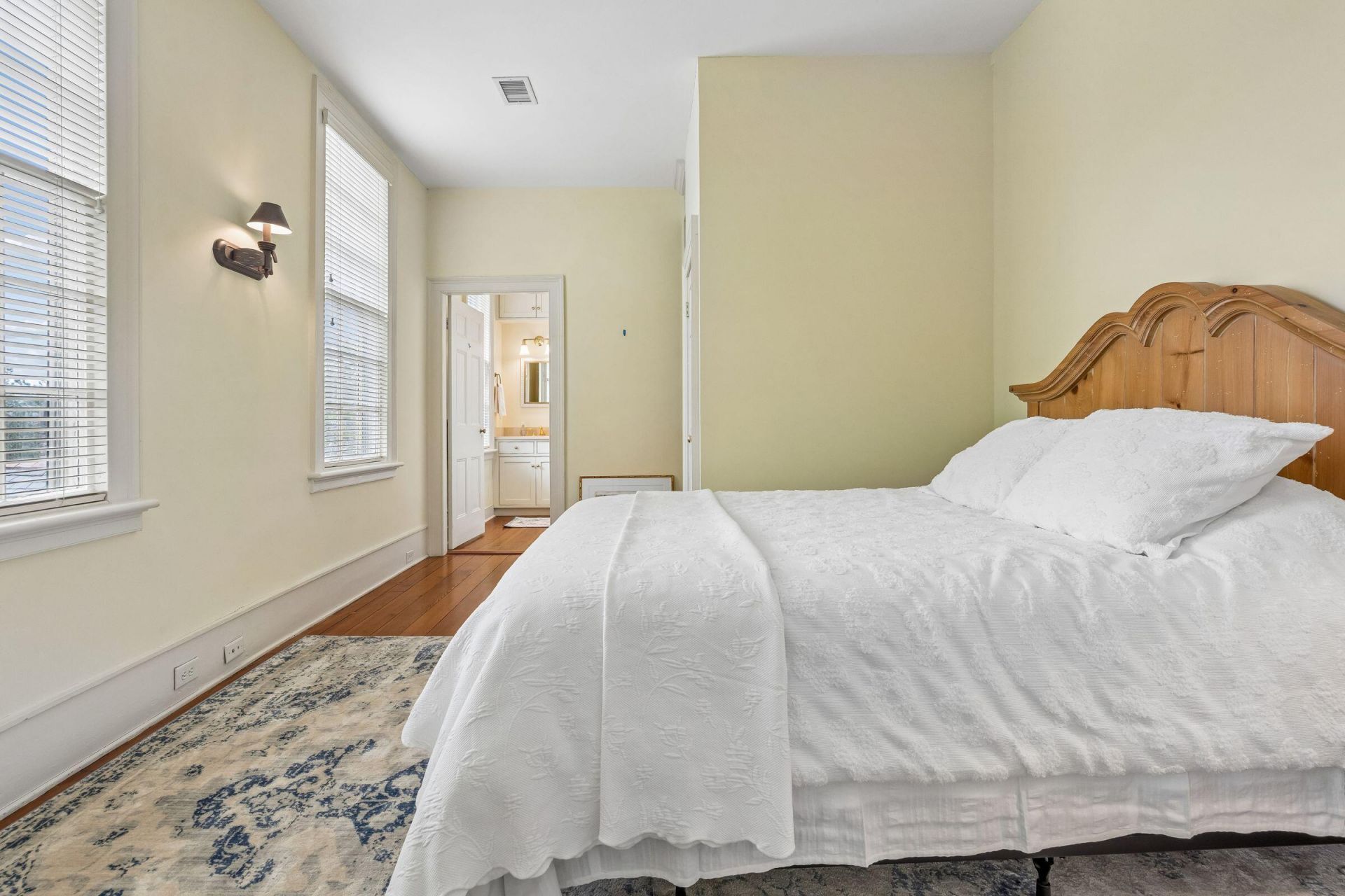 75 Tradd Street Photo 45